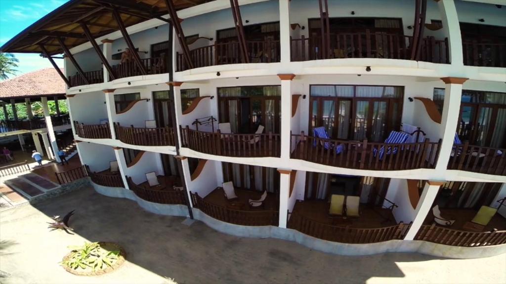 Whispering Palms Hotel Bentota Kültér fotó
