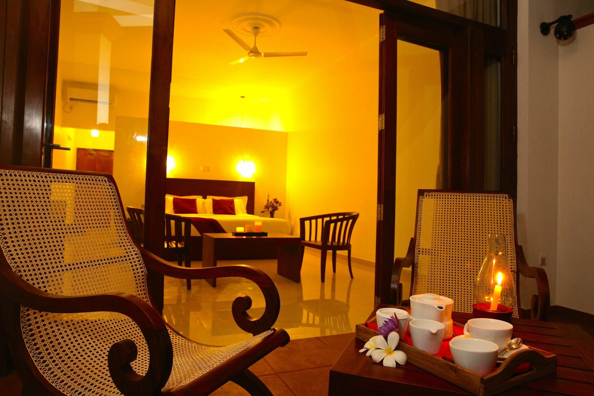 Whispering Palms Hotel Bentota Kültér fotó